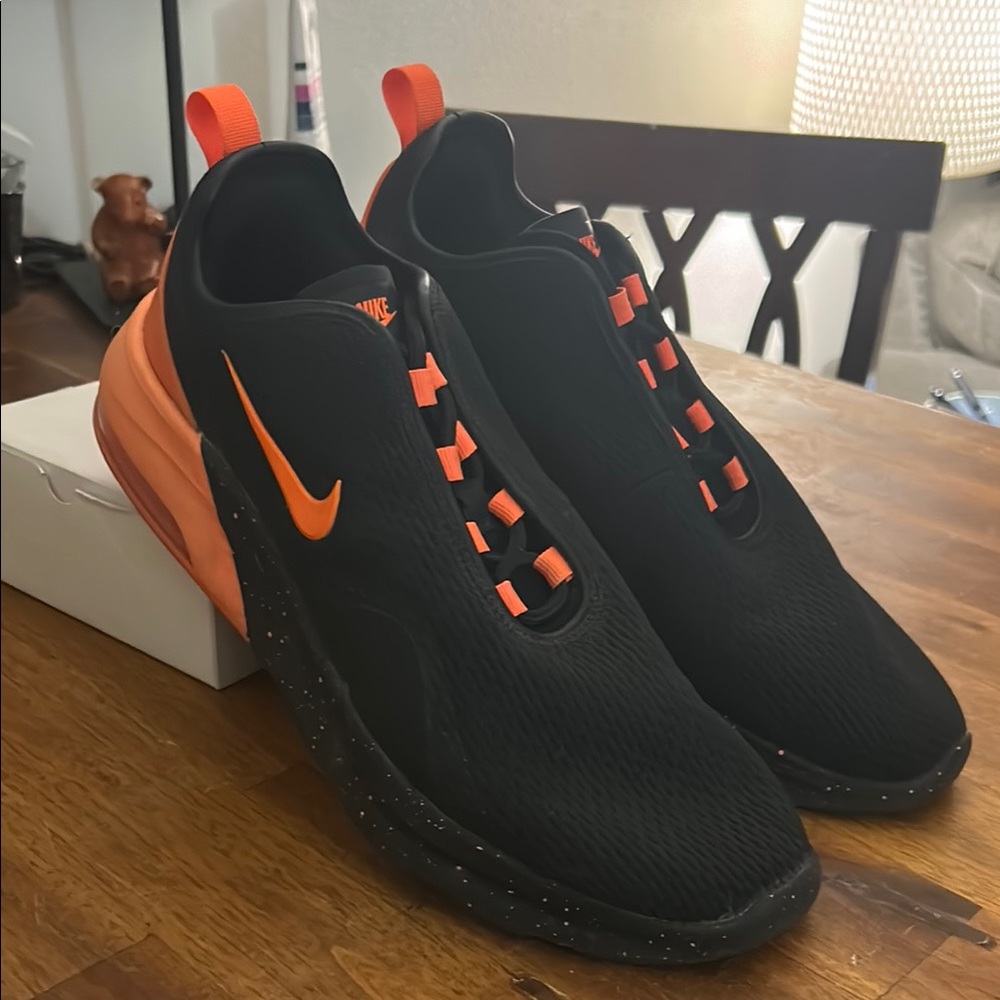 Nike Air Max Motion 2 Black/Orange Running Athletic Shoes